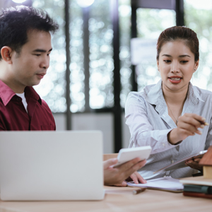 Switch Mortgage Lenders at Renewal: Steps, Costs & Tips